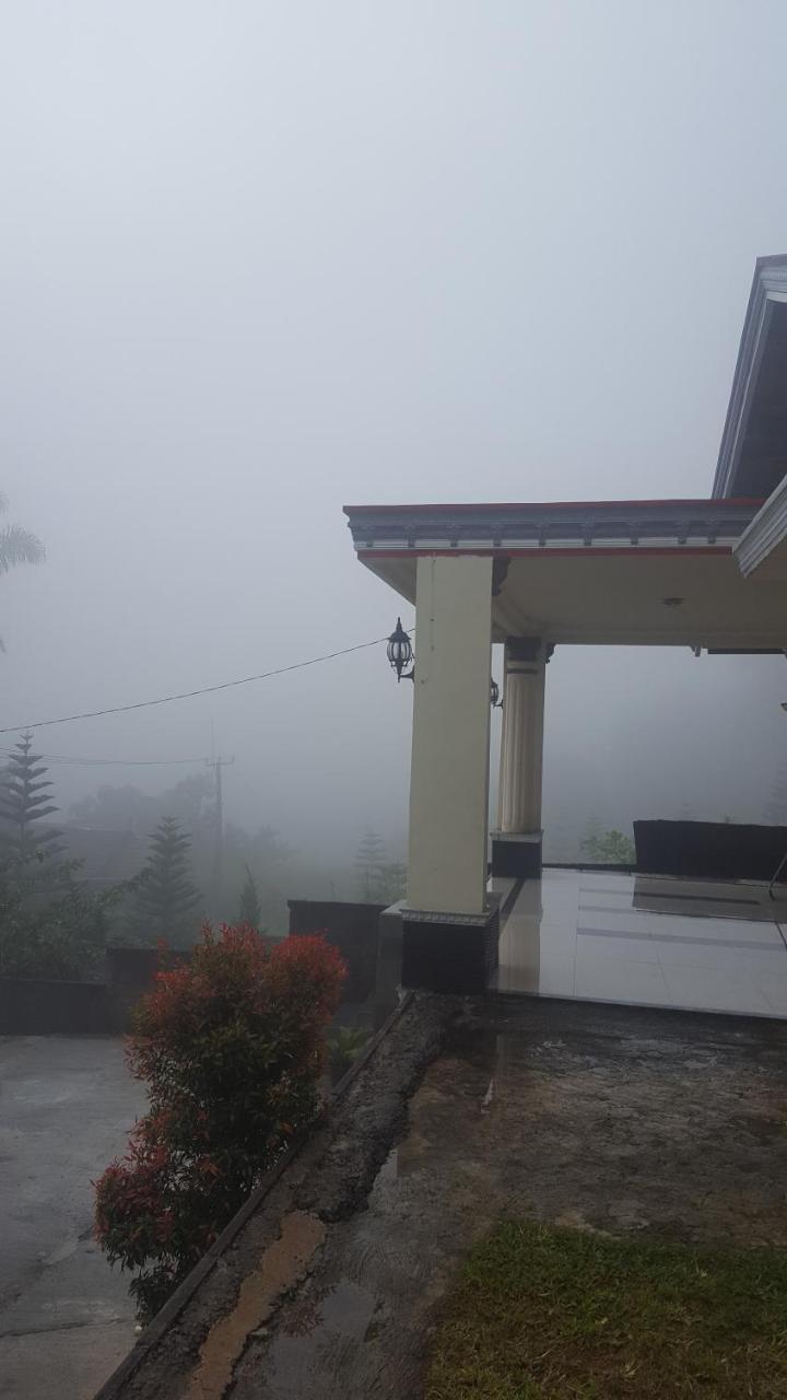 Villa Bravira Cisarua Exterior foto